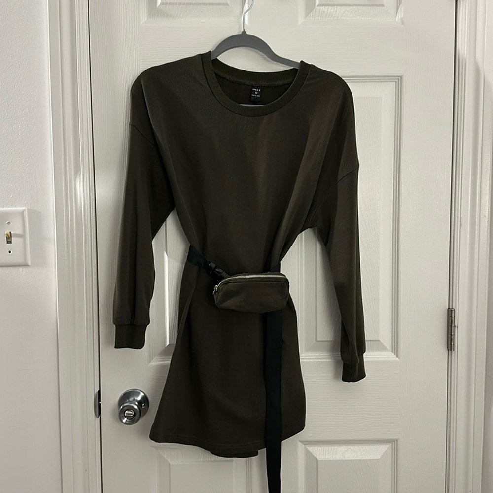 Army green creneck dress with belt